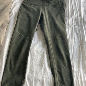 Outdoor Voices Calf Length Warm Up Springs Tights